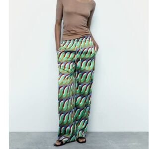Zara Women's Geometric Print Wide Leg Pants Size  large